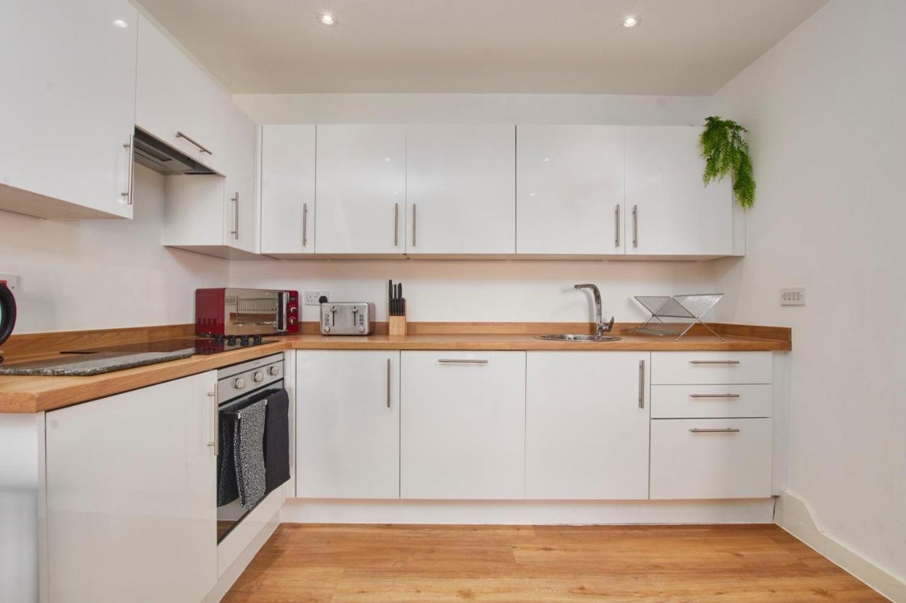 מנצ'סטר Beautiful Apartment Near Piccadilly Train Station מראה חיצוני תמונה